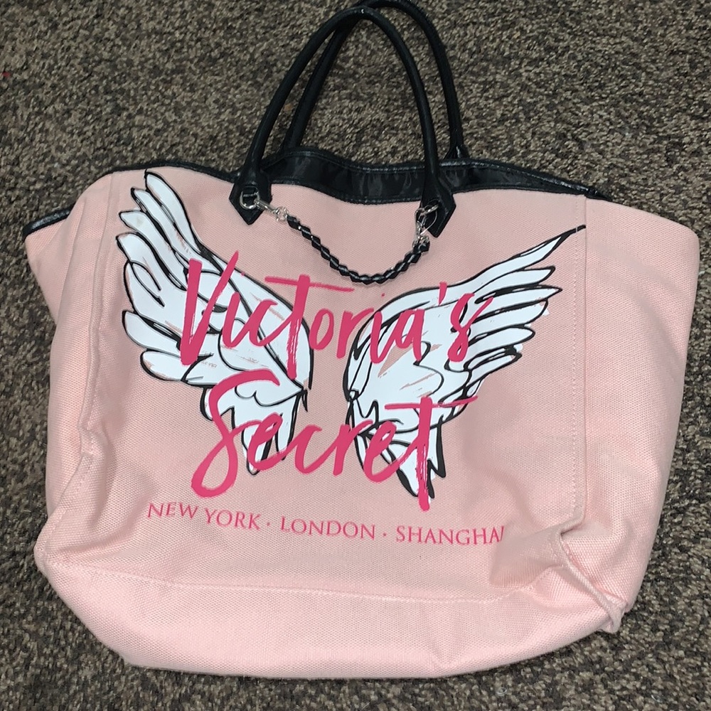 Pink tote bag
